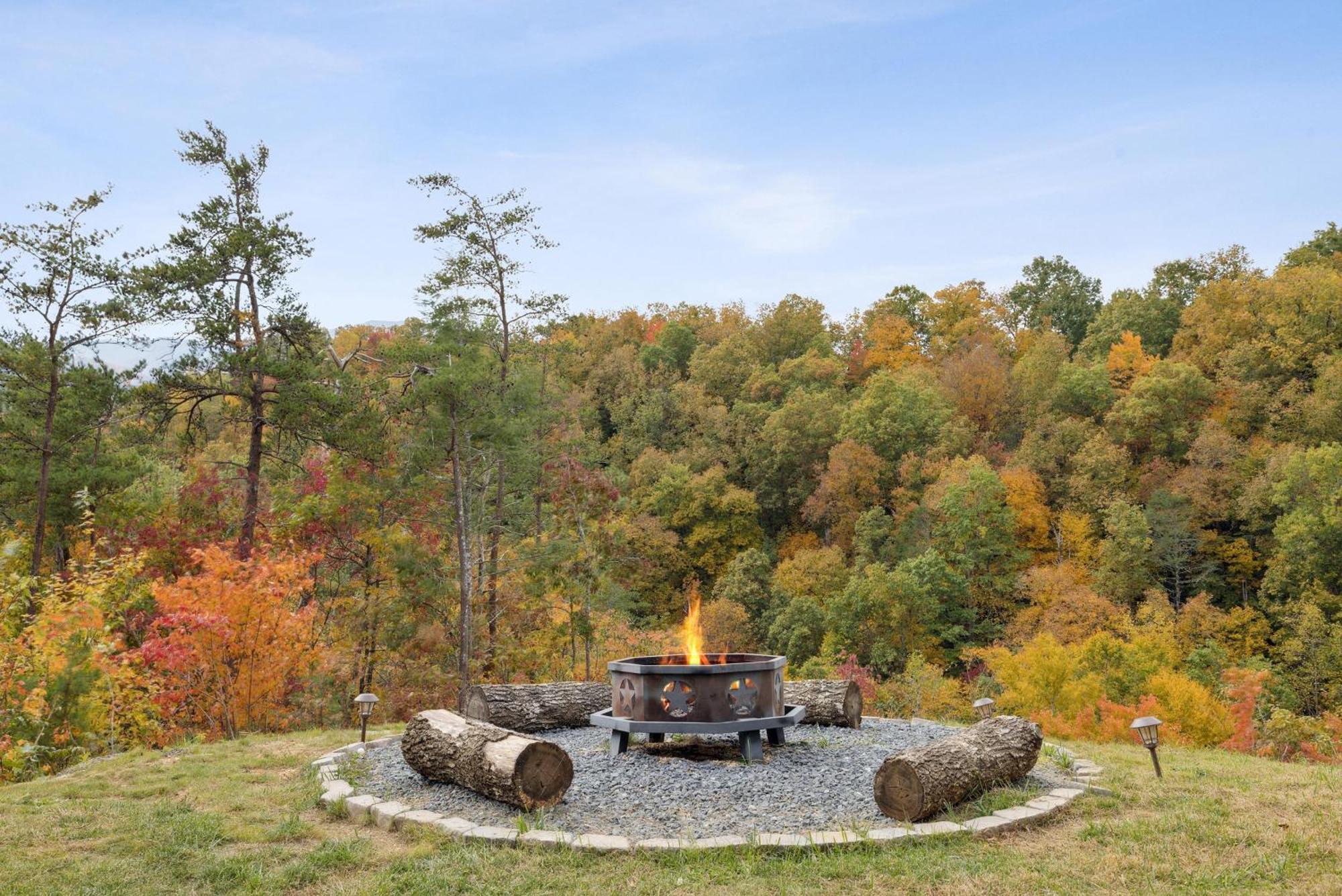 A Grand View Lodge #540 개틀린버그 외부 사진