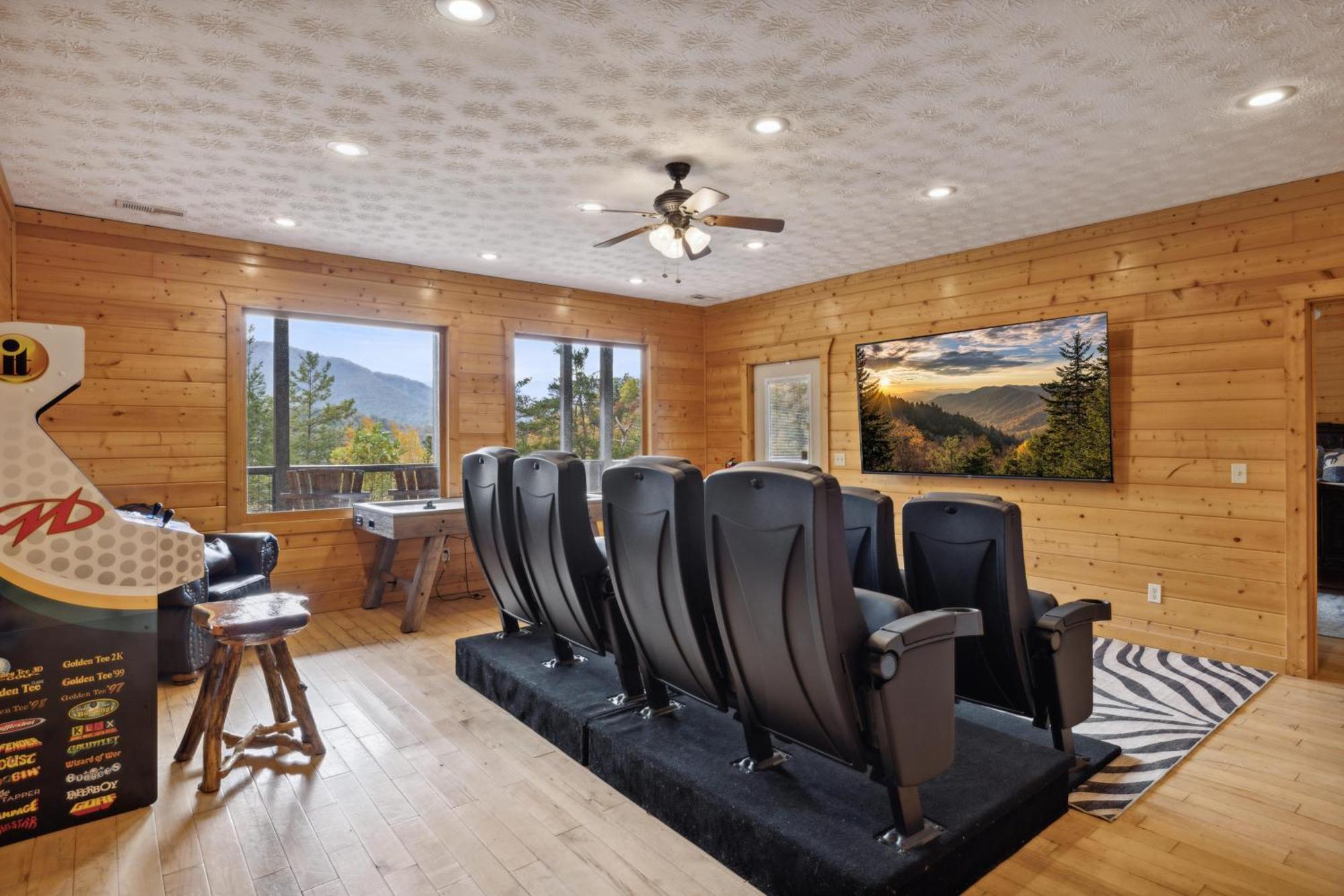 A Grand View Lodge #540 개틀린버그 외부 사진